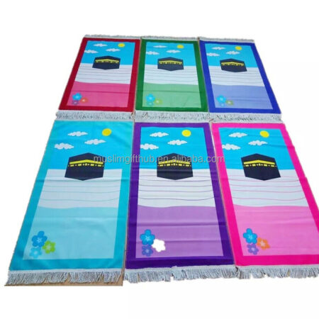 Children Portable Soft Polyester Luxury Sejadah Prayer Rug Islamic Muslim Kaaba Prayer Mat for Kids